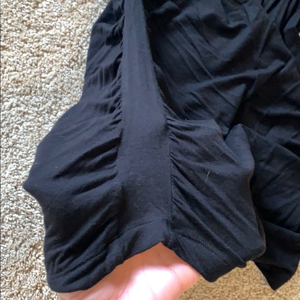 H & M Basic Black Dress - Picture 4 of 4